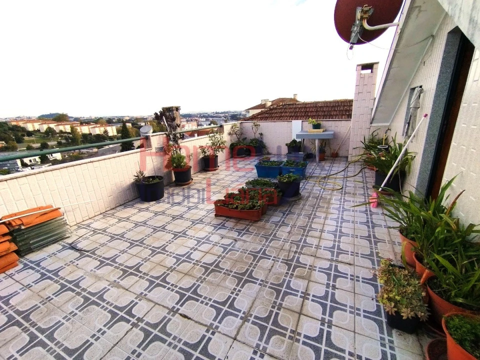 Moradia T3 para Venda em Campanhã Foto 34