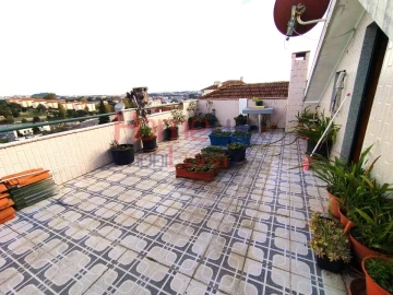 Moradia T3 para Venda em Campanhã