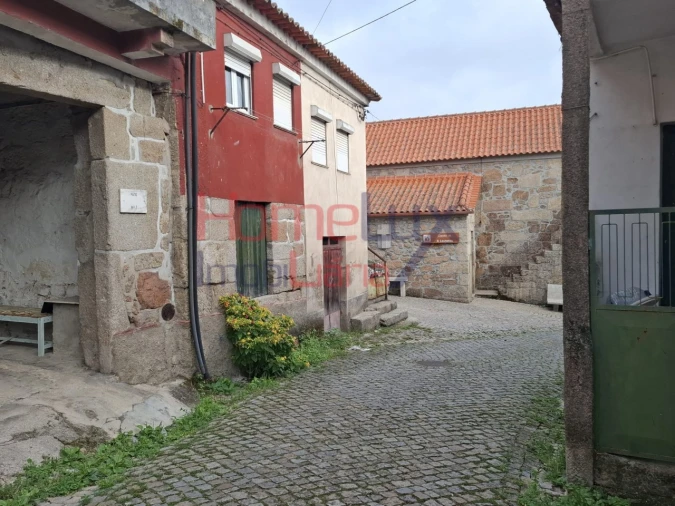 Moradia T3 para Venda em Alcafache Foto 6