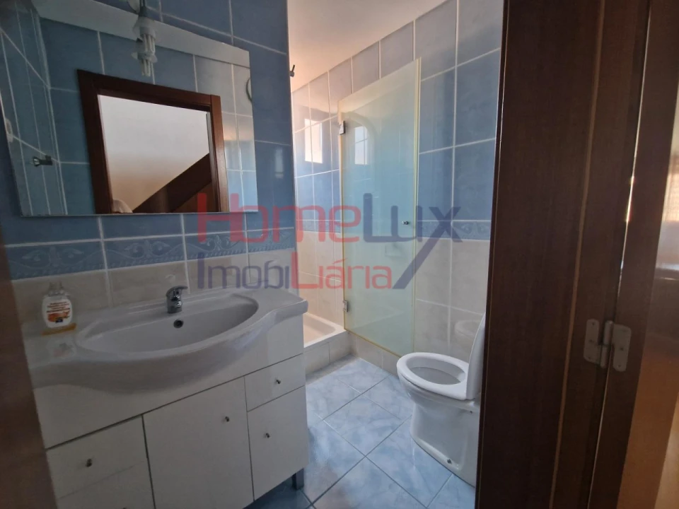 Moradia T2 para Venda em Tarouca e Dálvares Foto 18