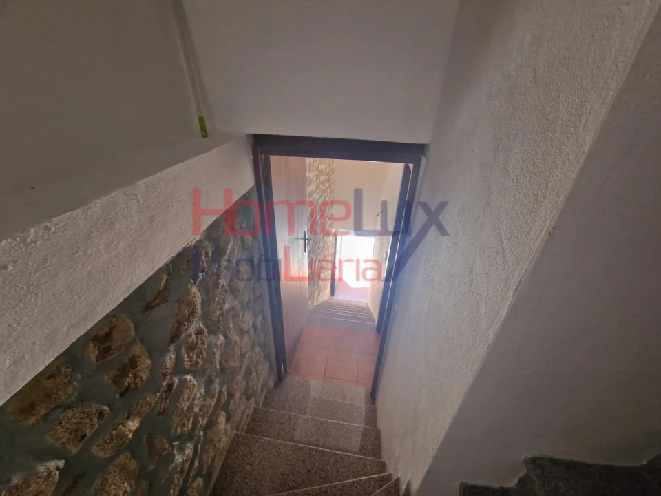 Moradia T2 para Venda em Tarouca e Dálvares Foto 20