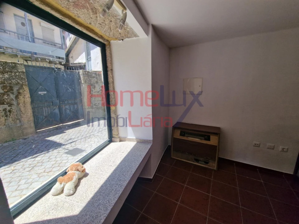 Moradia T2 para Venda em Tarouca e Dálvares Foto 29