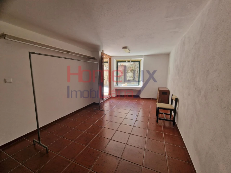 Moradia T2 para Venda em Tarouca e Dálvares Foto 31