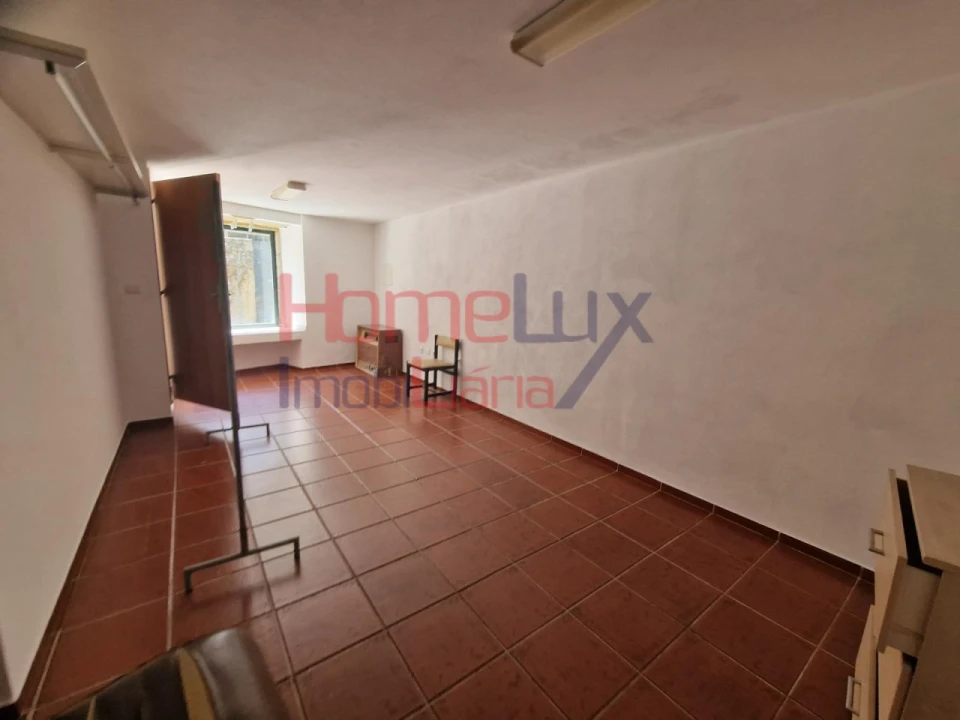 Moradia T2 para Venda em Tarouca e Dálvares Foto 34