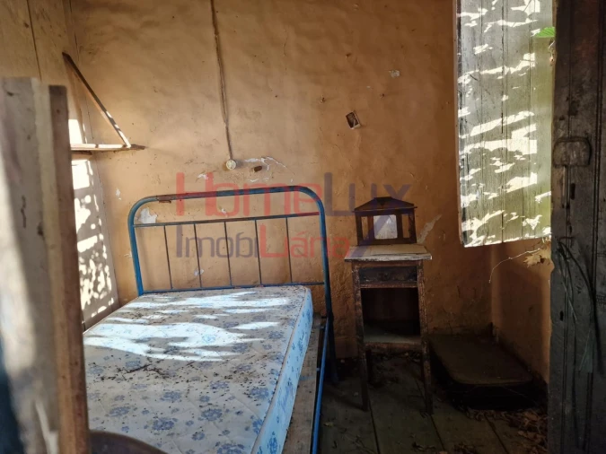 Moradia T2 para Venda em São Martinho das Moitas e Covas do Rio Foto 13