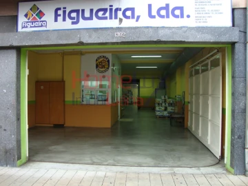 Armazém para Arrendamento em Campanhã