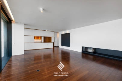 Apartamento T5 para Venda em Canidelo