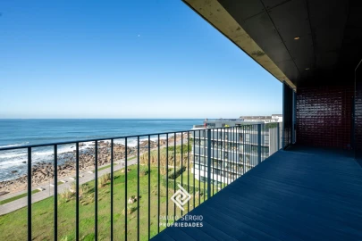 Apartamento T5 para Venda em Canidelo