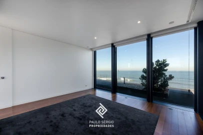 Apartamento T5 para Venda em Canidelo