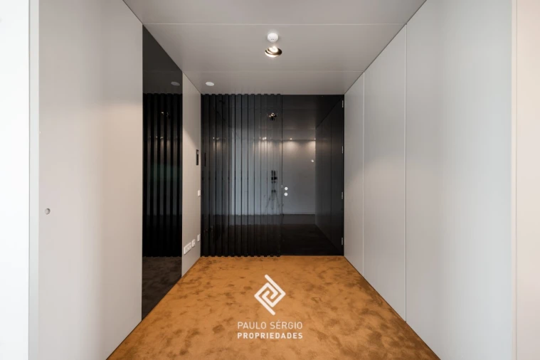 Apartamento T5 para Venda em Canidelo Foto 13