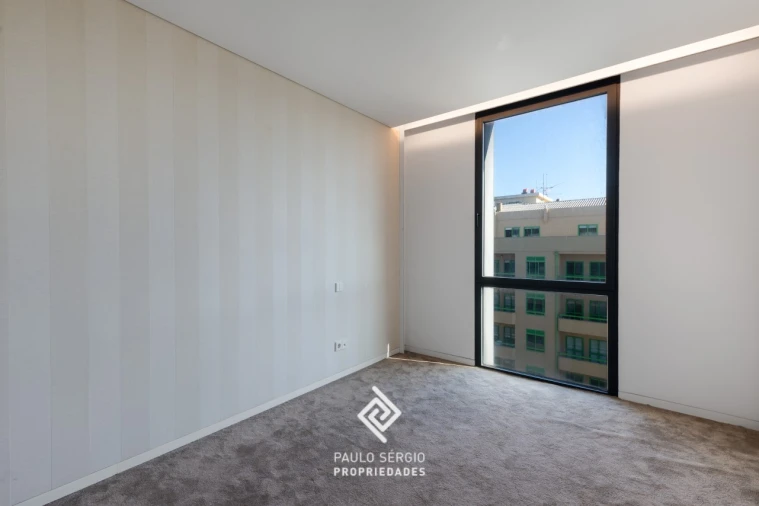 Apartamento T5 para Venda em Canidelo Foto 20
