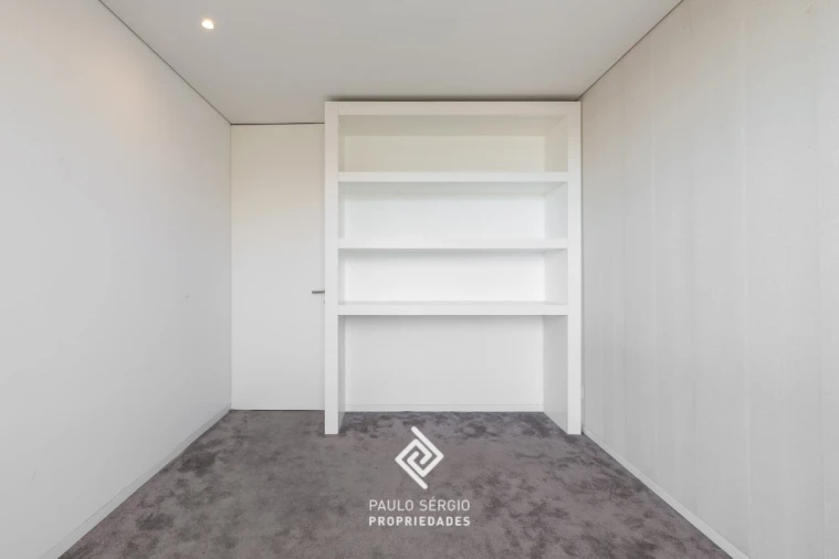 Apartamento T5 para Venda em Canidelo Foto 21