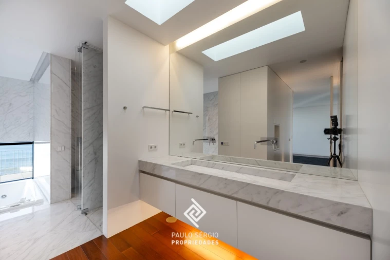 Apartamento T5 para Venda em Canidelo Foto 30
