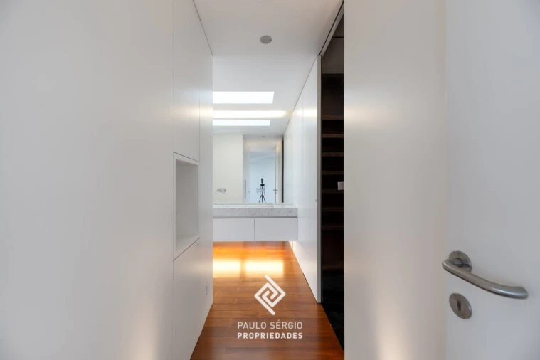 Apartamento T5 para Venda em Canidelo Foto 31