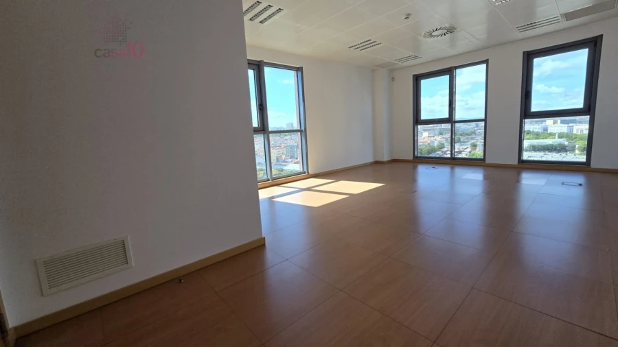 Escritório para Venda em Parque das Nações Foto 7