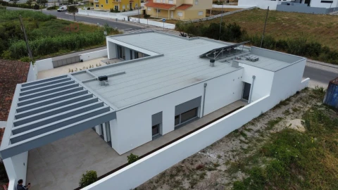 Moradia T4 para Venda em Nadadouro