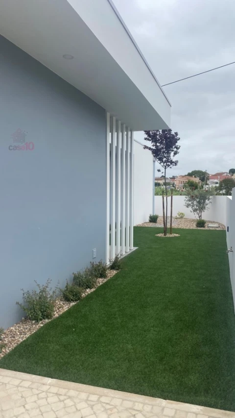 Moradia T4 para Venda em Nadadouro
