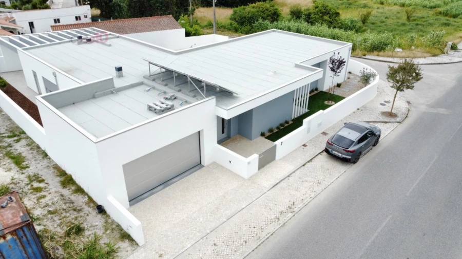 Moradia T4 para Venda em Nadadouro Foto 41