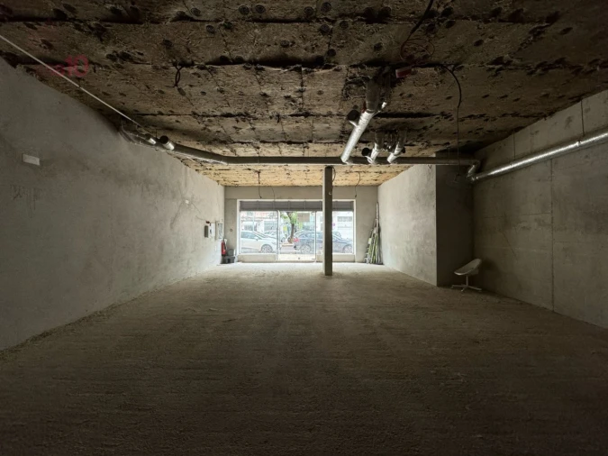 Loja para Venda em Alvalade Foto 6