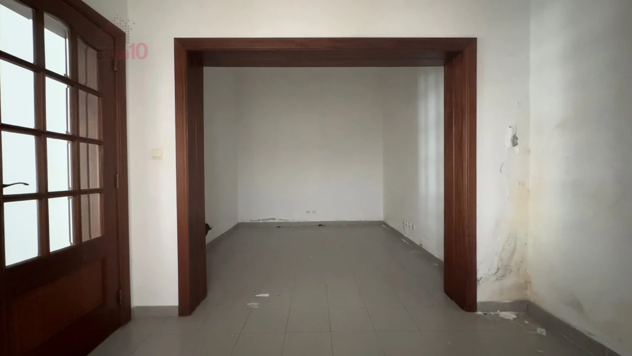 Loja para Venda em Évora (São Mamede, Sé, São Pedro e Santo Antão) Foto 9