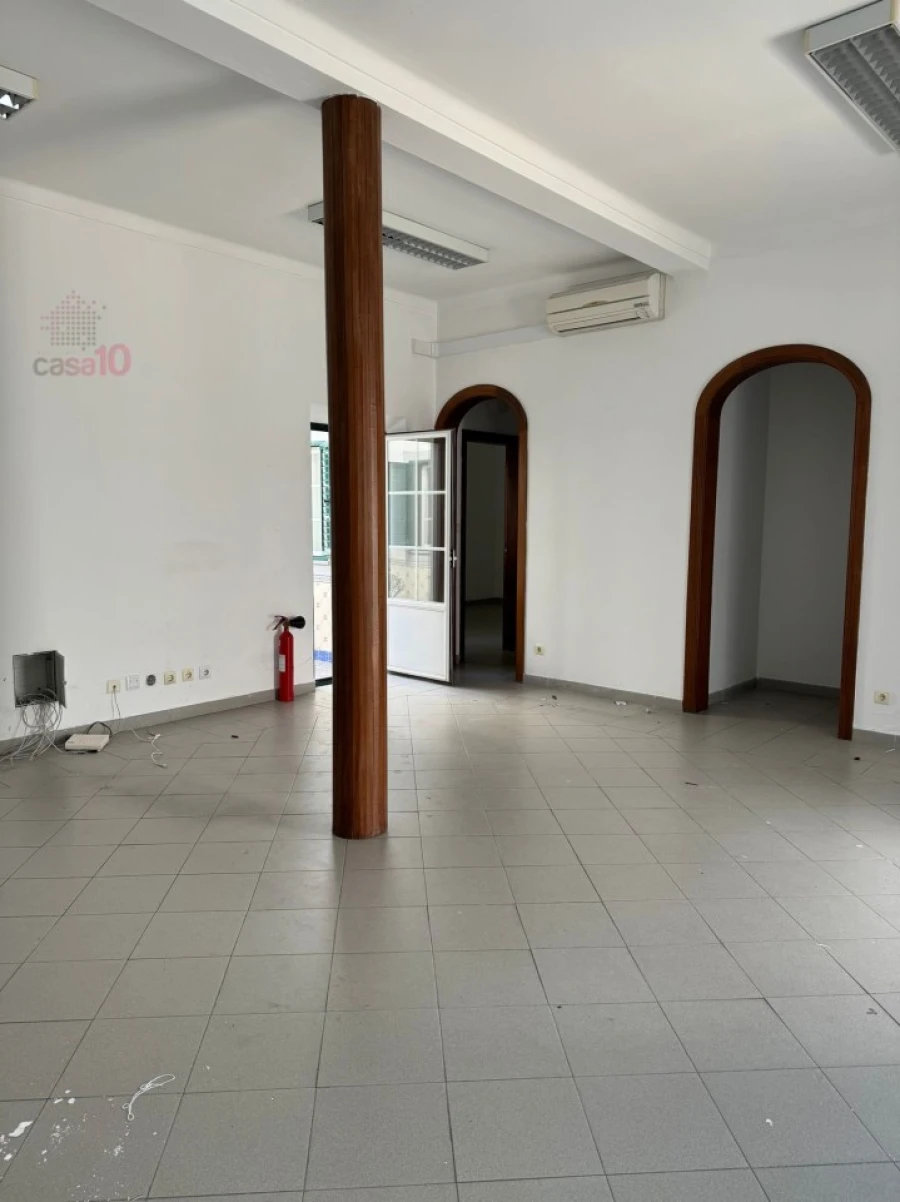 Loja para Venda em Évora (São Mamede, Sé, São Pedro e Santo Antão) Foto 7