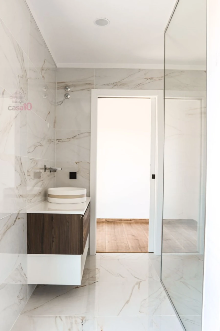 Moradia T4 para Venda em Corroios Foto 21