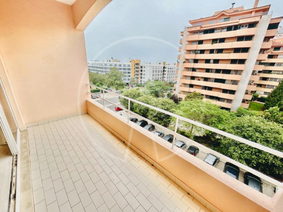 Apartamento T2 para Arrendamento em Cascais e Estoril Foto 1