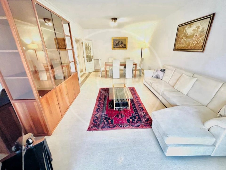 Apartamento T2 para Arrendamento em Cascais e Estoril Foto 2