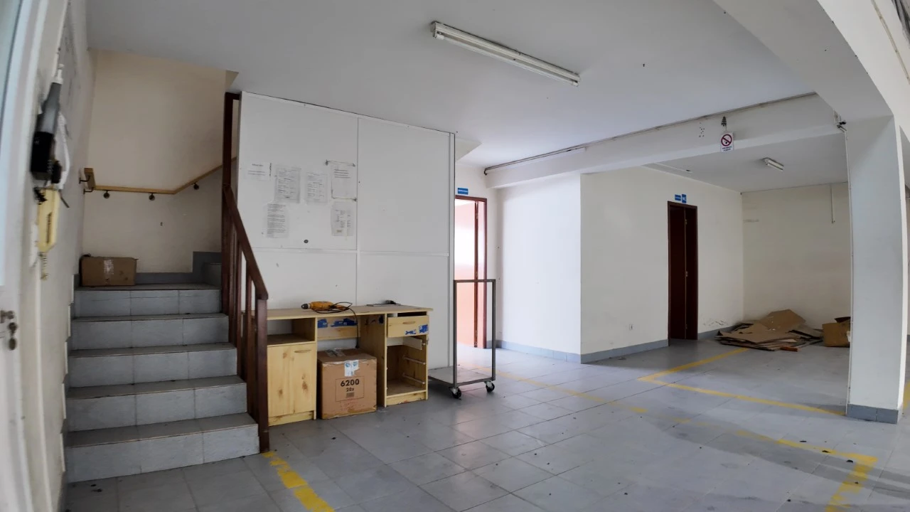 Armazém para Venda em Sande e São Lourenço Foto 13