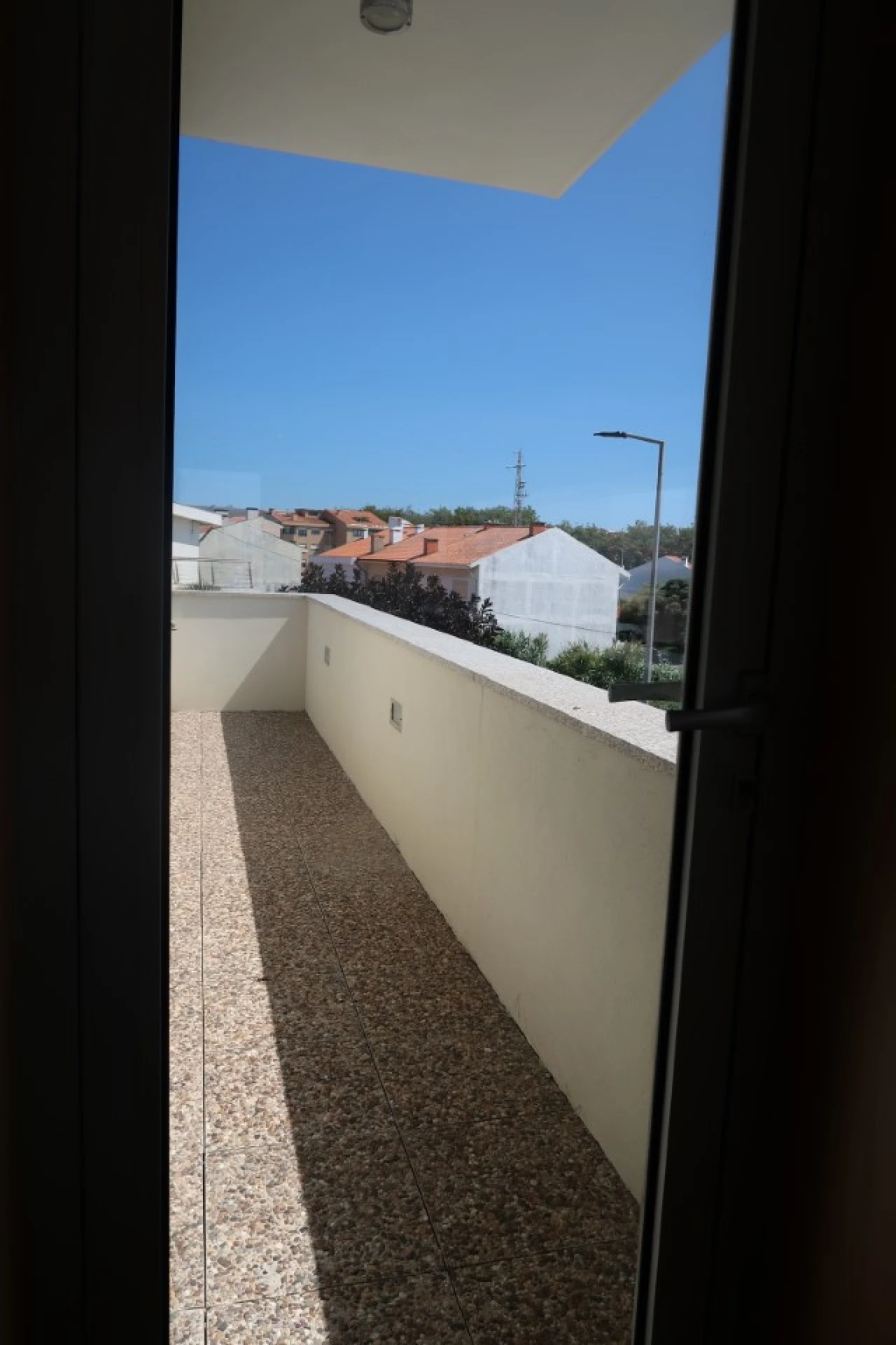 Moradia T3 para Venda em Arcozelo Foto 40