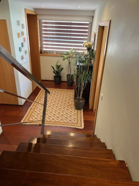 Moradia T3 para Venda em Arcozelo