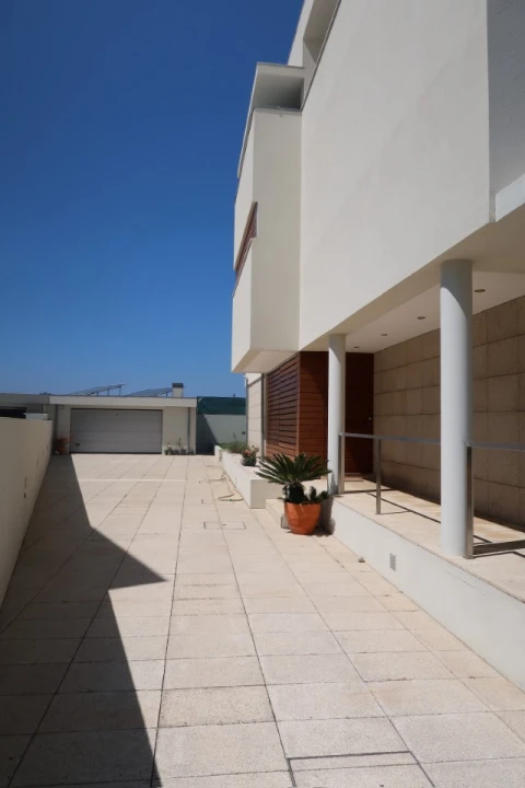 Moradia T3 para Venda em Arcozelo
