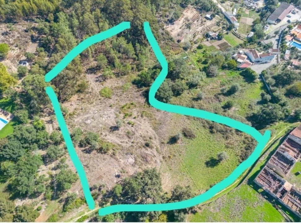 Terreno para Venda em Lousa Foto 18