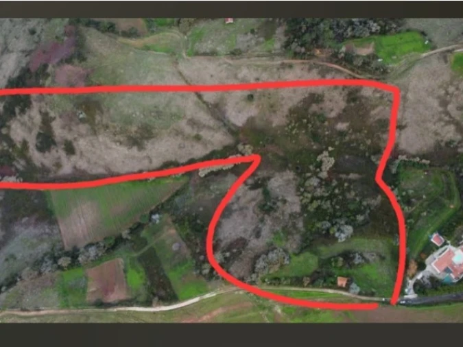 Terreno para Venda em Milharado Foto 3