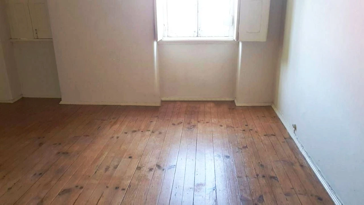 Moradia T4 para Venda em Santo Antão e São Julião do Tojal Foto 2