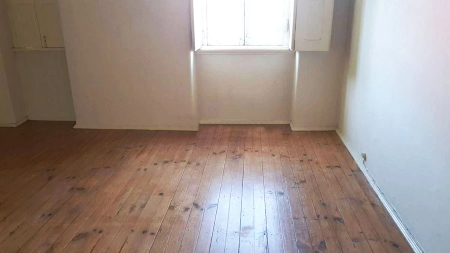 Moradia T4 para Venda em Santo Antão e São Julião do Tojal Foto 2