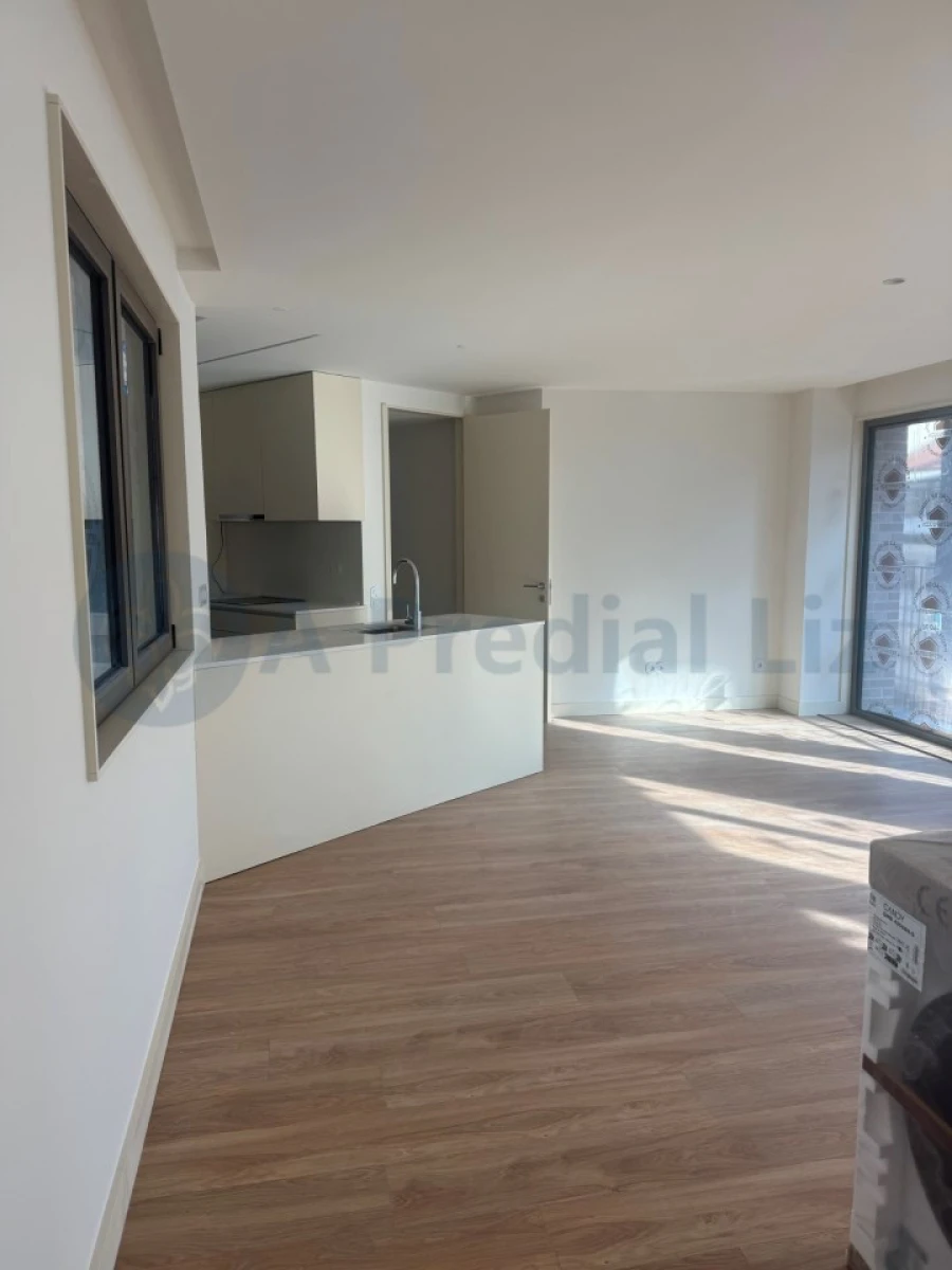 Apartamento T2 para Venda em Bonfim Foto 6