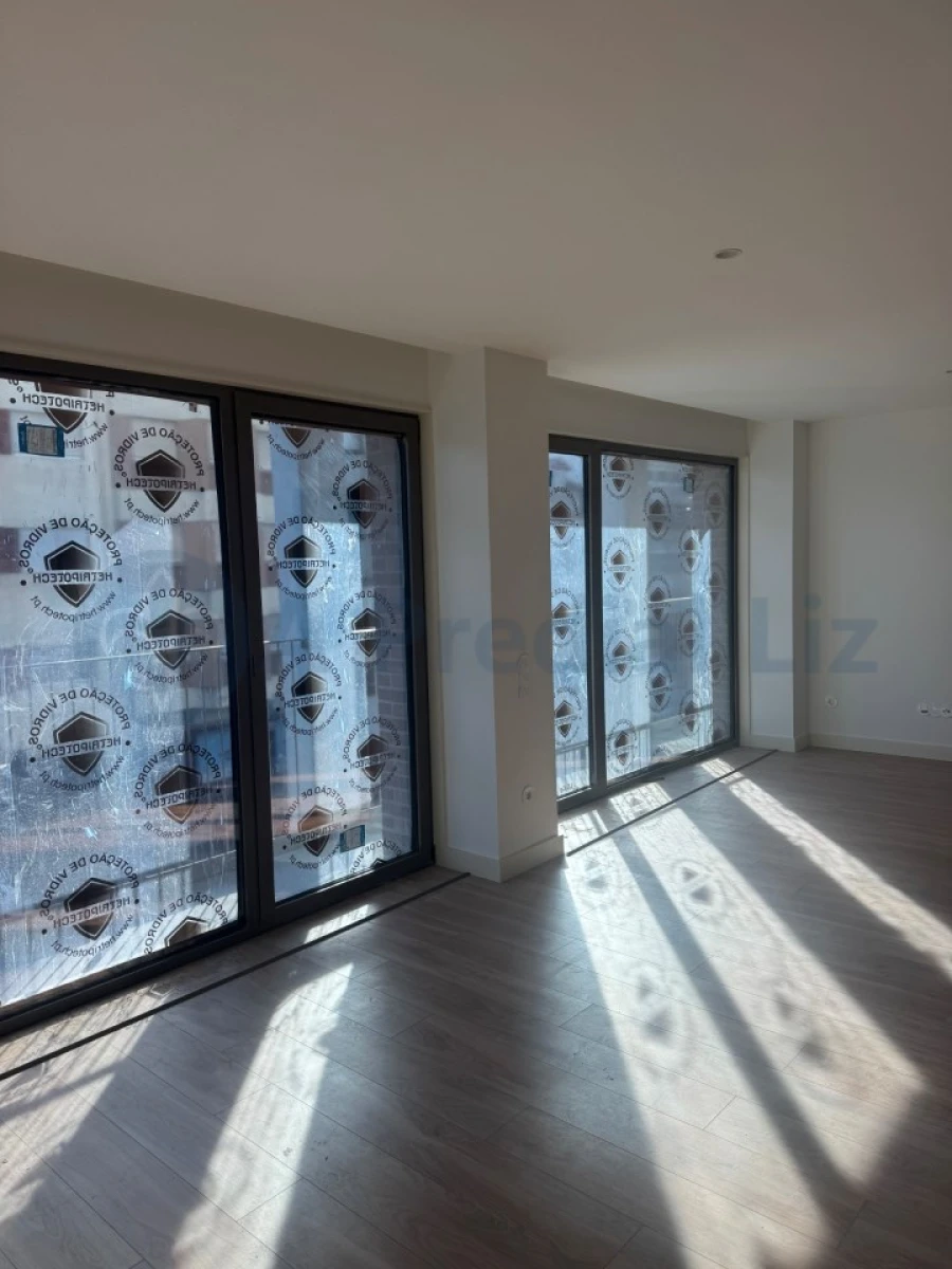 Apartamento T2 para Venda em Bonfim Foto 9