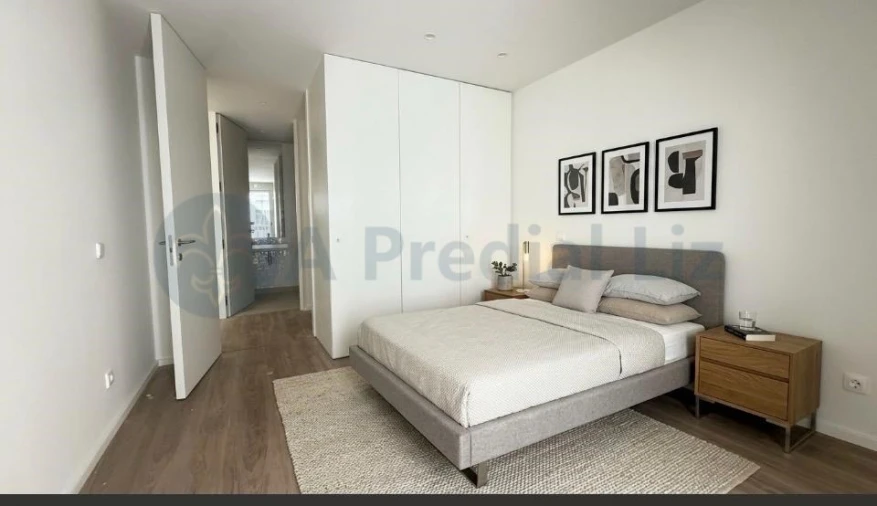 Apartamento T2 para Venda em Paranhos Foto 4
