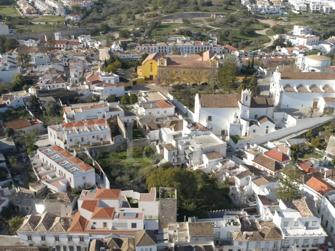 Moradia T2 para Venda em Tavira (Santa Maria e Santiago) Foto 8