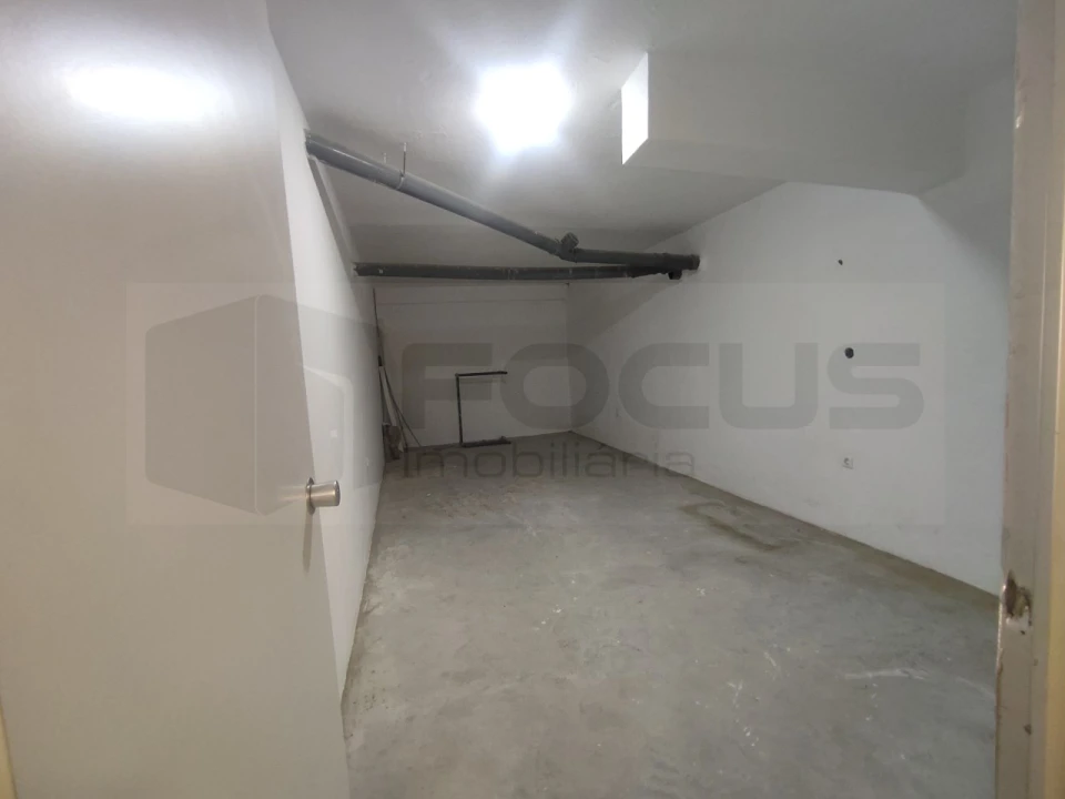 Loja para Venda em Aradas Foto 12