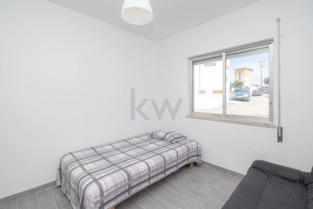 Moradia T6 para Venda em Santo Andre Foto 9