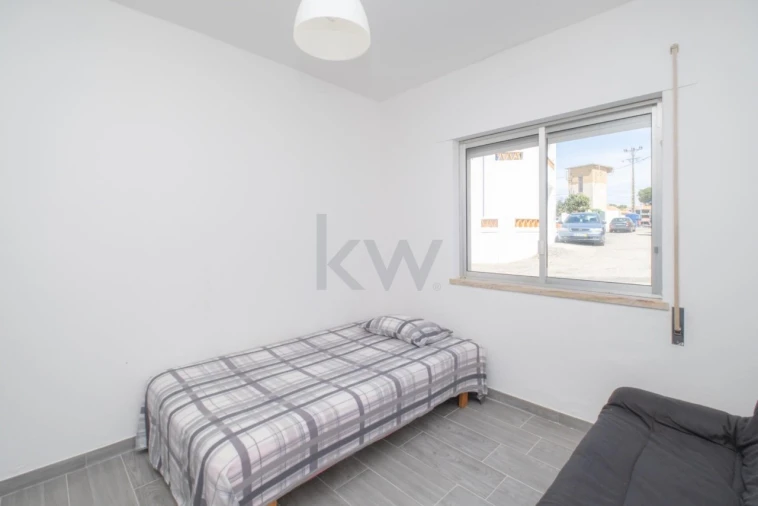 Moradia T6 para Venda em Santo Andre Foto 9