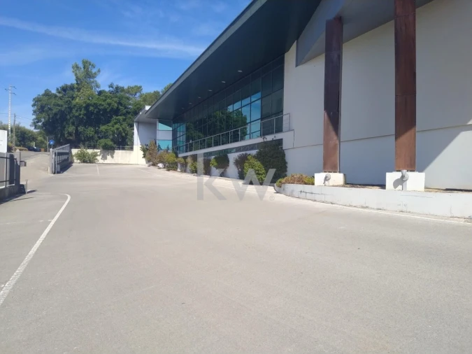 Armazém para Arrendamento em Atouguia Foto 16