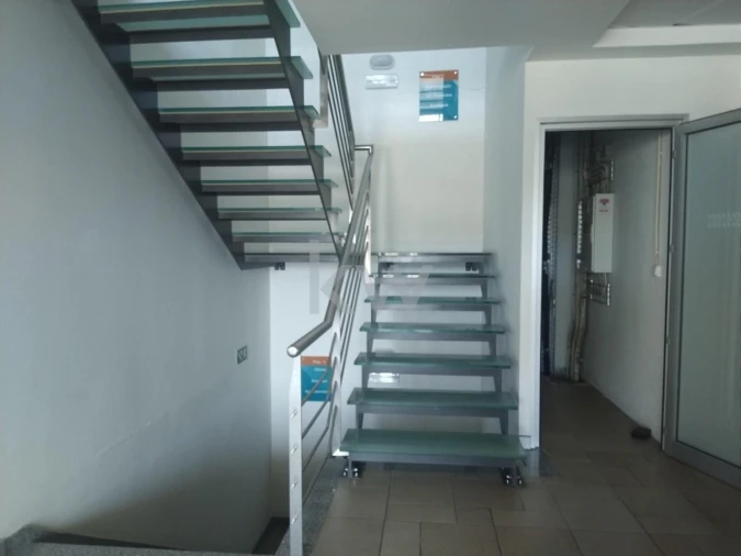 Armazém para Arrendamento em Atouguia Foto 13