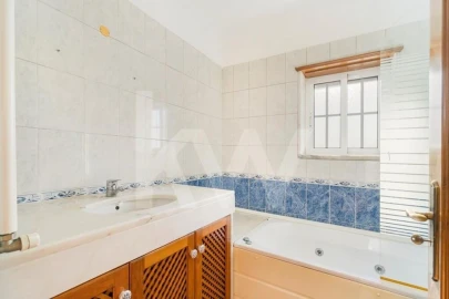 Moradia T5 para Venda em Colares