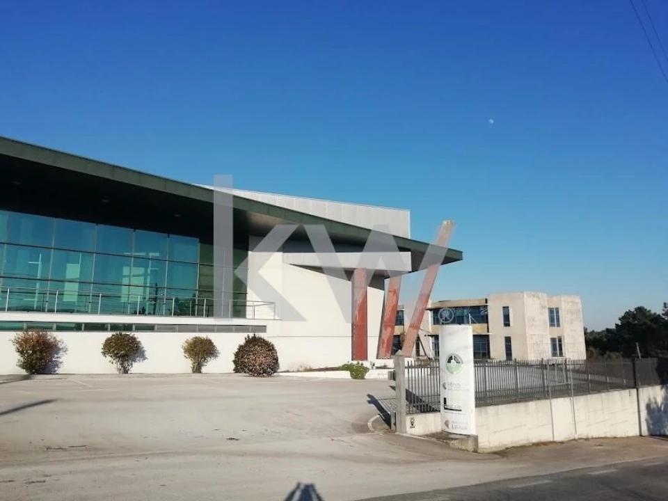 Armazém para Venda em Fatima Foto 2