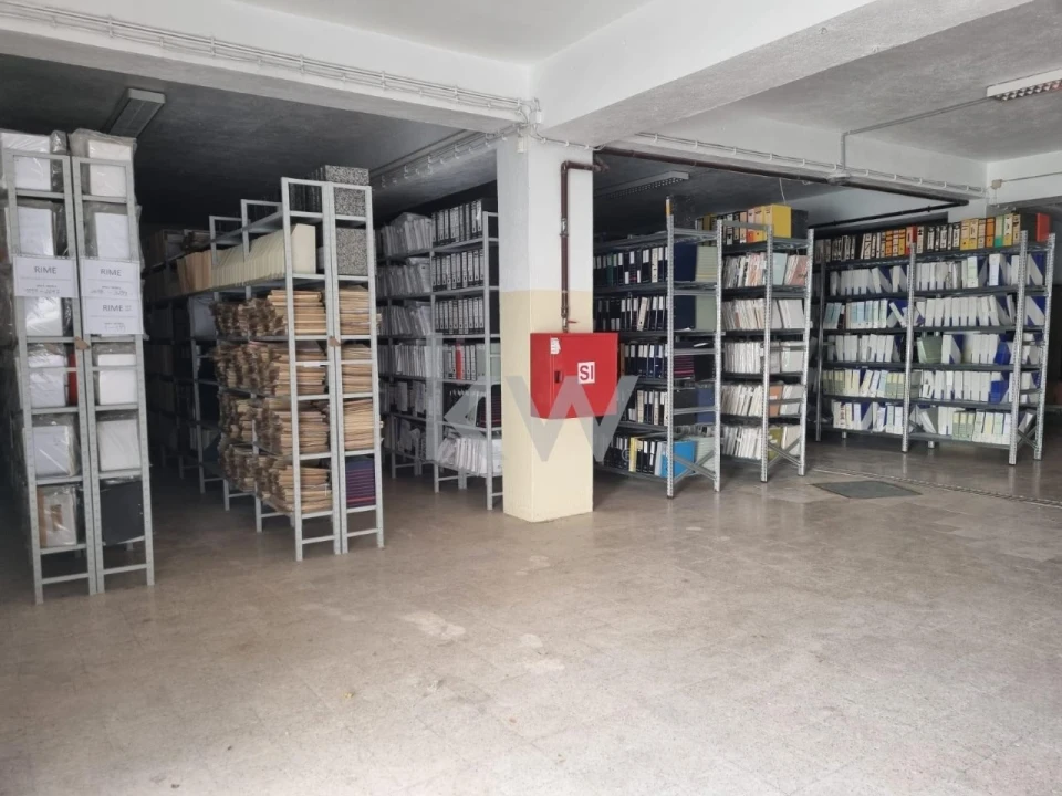 Armazém para Venda em Odivelas Foto 5