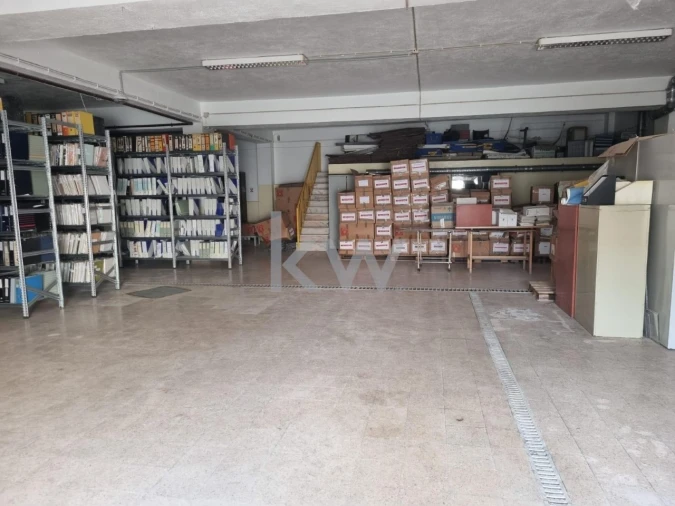 Armazém para Venda em Odivelas Foto 4