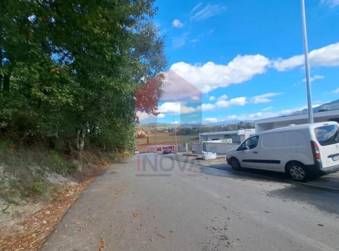 Terreno para Venda em Coucieiro Foto 3